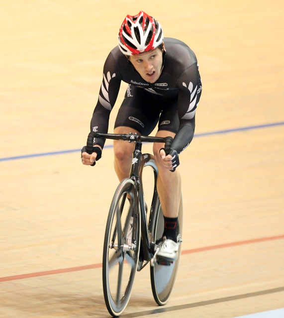 Shane Archbold in action at the 2012 Oceania Championships. 